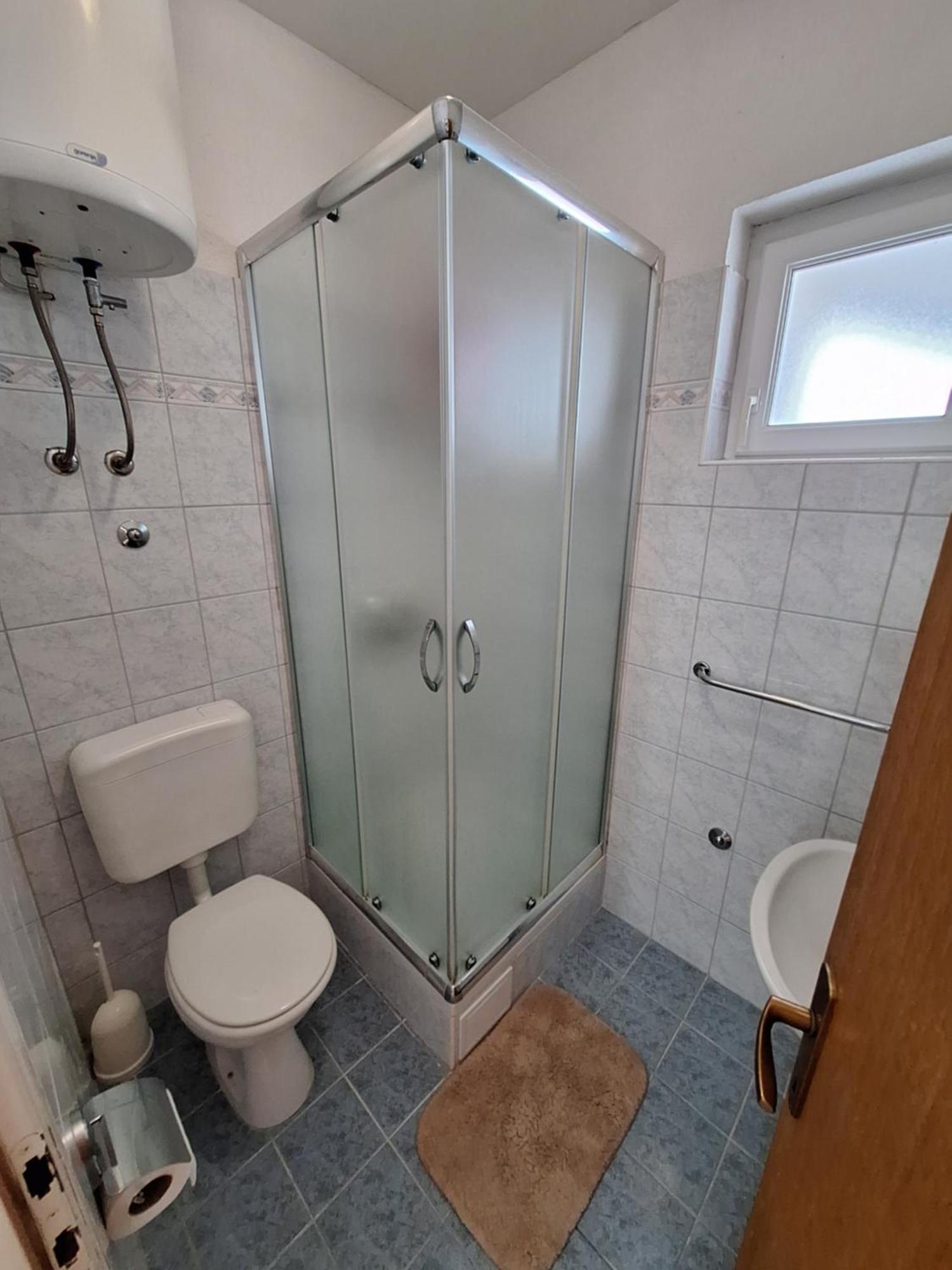 Appartamento Manda Baška Voda